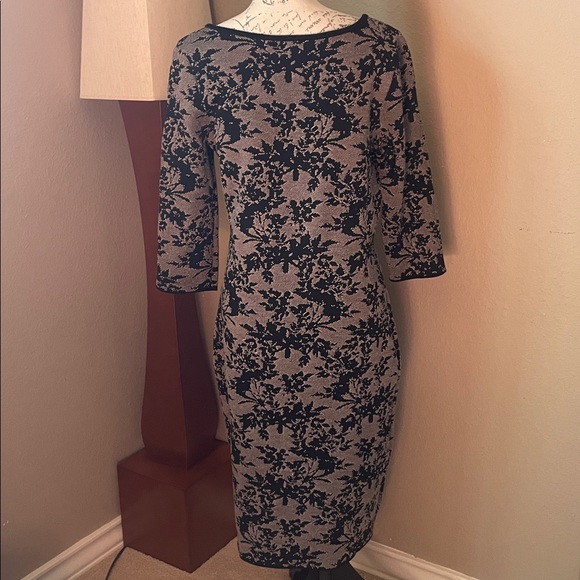 Neiman Marcus Dress - Picture 5 of 6